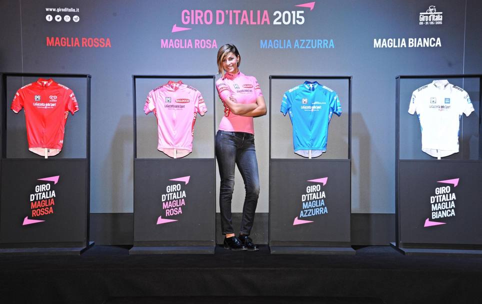 È Cristina Chiabotto la madrina del Giro d&#39;Italia 2015. L&#39;occasione quindi è buona per proporre il confronto con le madrine delle ultime edizioni della corsa rosa, a partire dal 2010. A voi la scelta su chi sia la regina. Ansa
